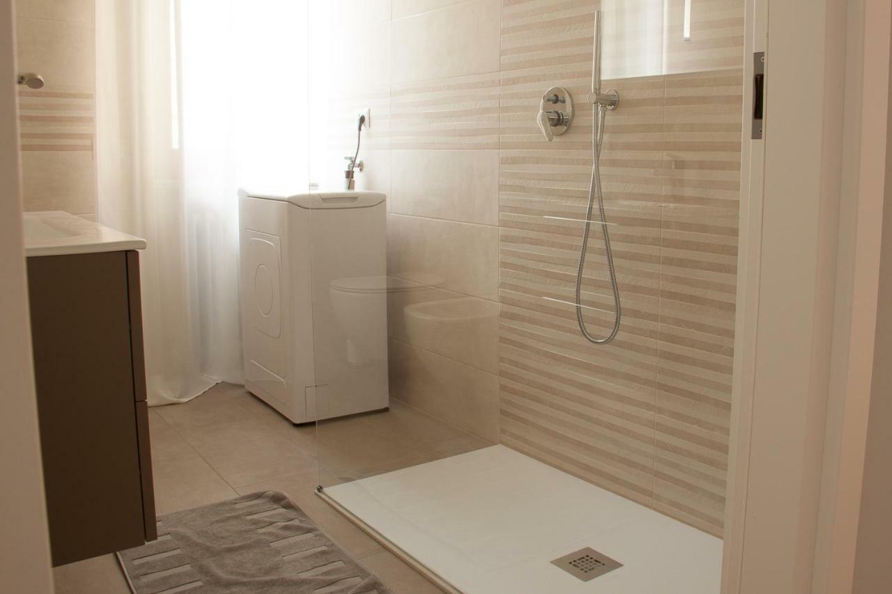 Lg Apartment Стреза Екстер'єр фото
